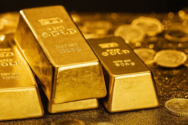 Gold Prices Drop Rs1,400 per Tola in Pakistan Market